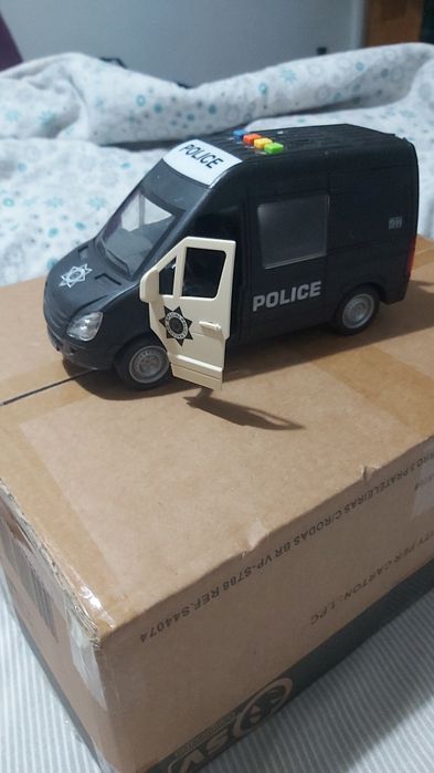 Brinquedos elétricos