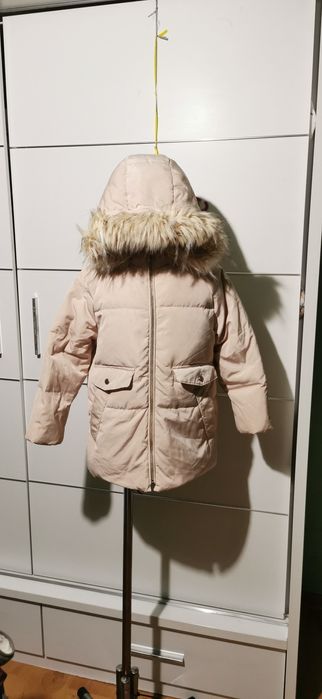 Kurtka puchowa  zimowa Zara rozmiar 128,8 lat ,