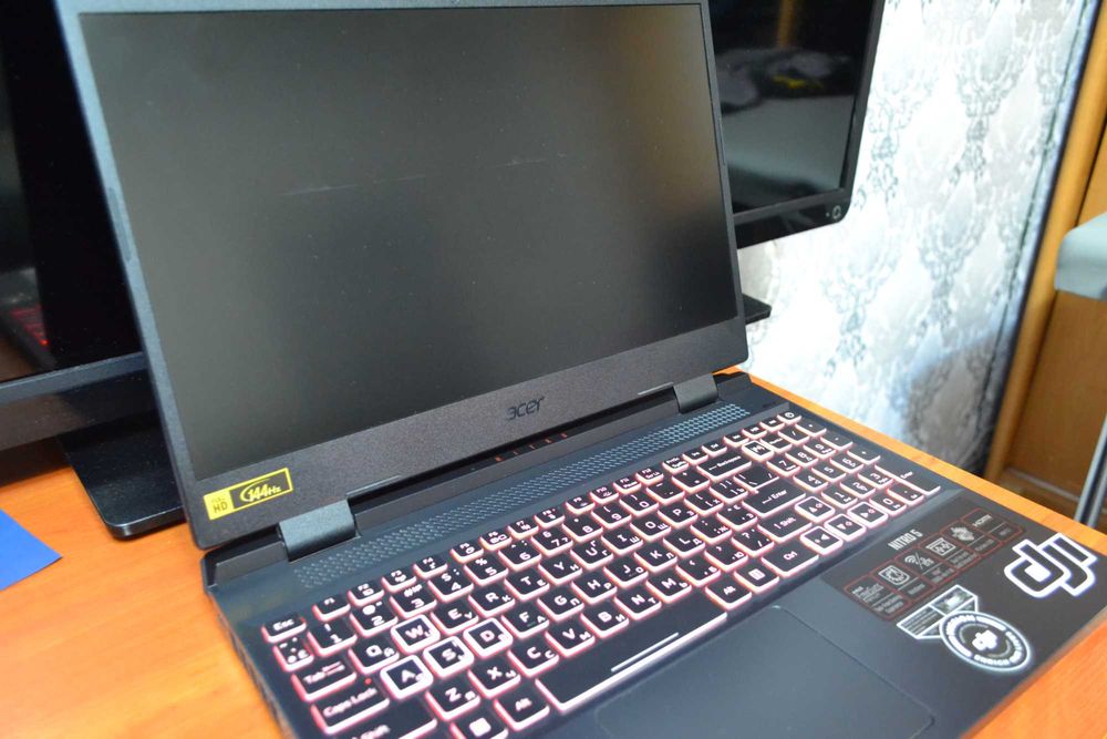 Acer Nitro 5 AN515-46-R7KA( Ryzen 7 6800H (8(16) ядер)/ GeForce RTX 3070 Ti 8Gb /16Gb DDR5/SSD 512Gb/ 144Hz)