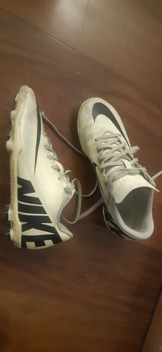 Chuteiras Nike 34