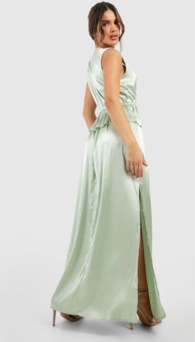 Vestido verde água tecido acetinado elastico novo a estrear