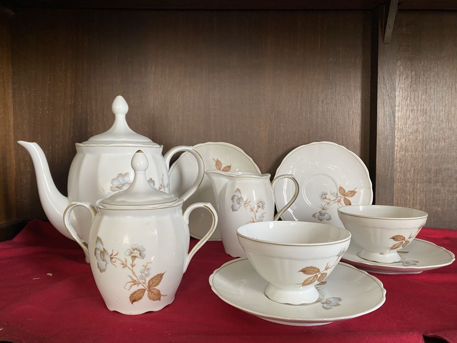 Conjunto porcelana Coimbra S.P. Portugal