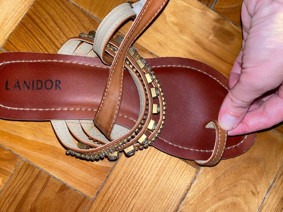 Sandalias jóia em pele castanha com brilhantes Lanidor 37