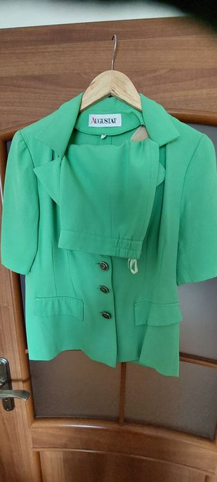 Zielona limonka  Elegancka garsonka żakiet i spódnica Augustat roz 40