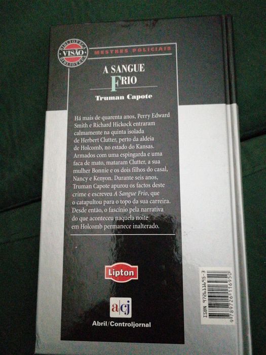 Livro "A Sangue Frio" de Truman Capote