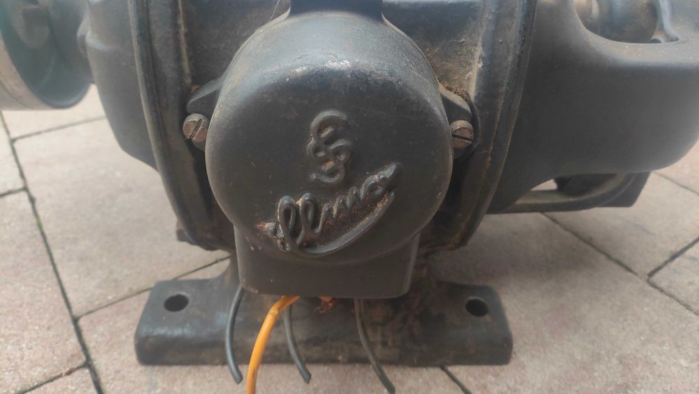 silnik elektryczny 3KW zabytkowy