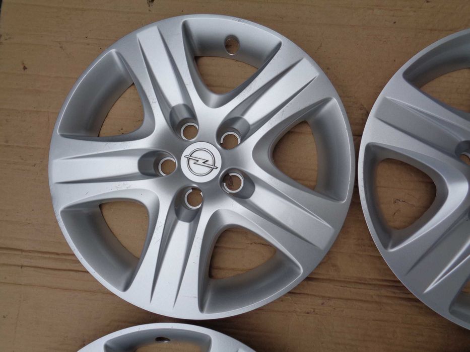 Kołpaki, Komplet oryginalnych kołpaków strukturalnych 16 OPEL 5x110
