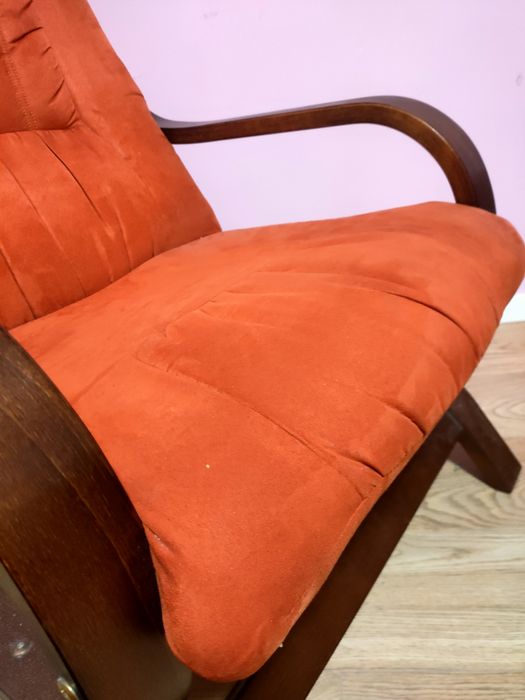 Fotel Finka klasyczny na nóżkach, fotel vintage