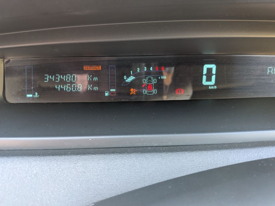 Renault Scenic 1.5 cdi — photo 5