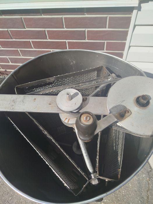 Продам медогонку