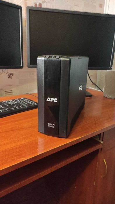 Джерело безперебійного живлення UPS ДБЖ Back-UPS Pro 900