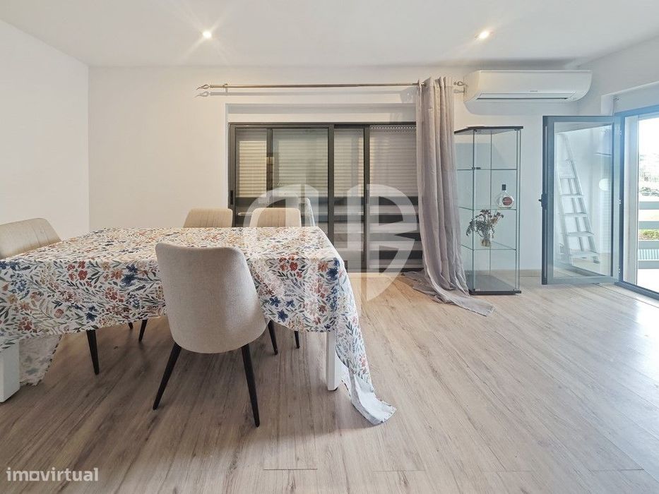 Apartamento T3 para Arrendamento em Fernão Ferro | Avenida dos Redo...