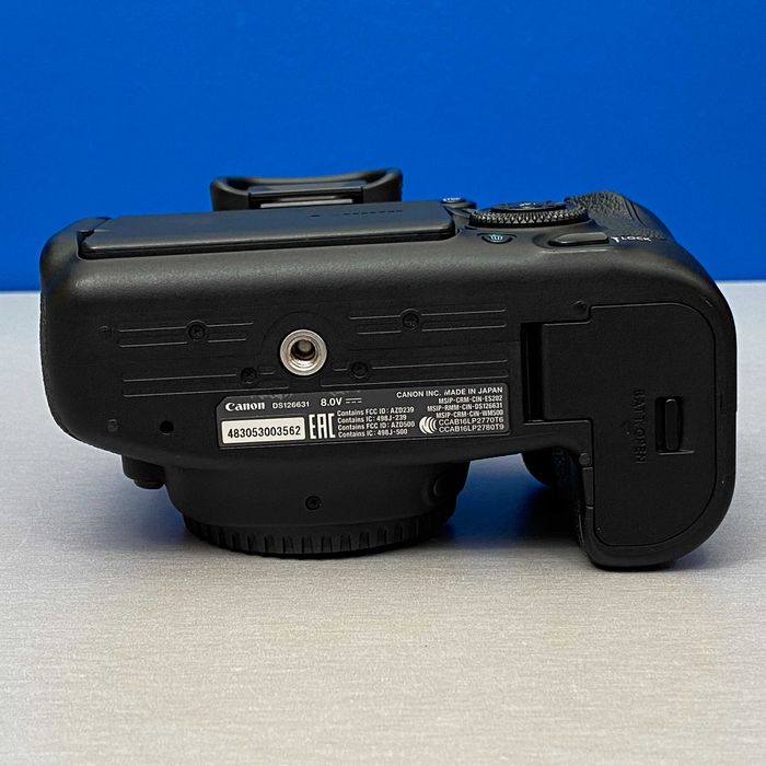 Canon EOS 6D Mark II (Corpo) - 26.2MP