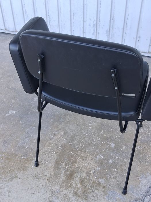 Cadeira vintage design português Daciano  da Costa Longra metalúrgica