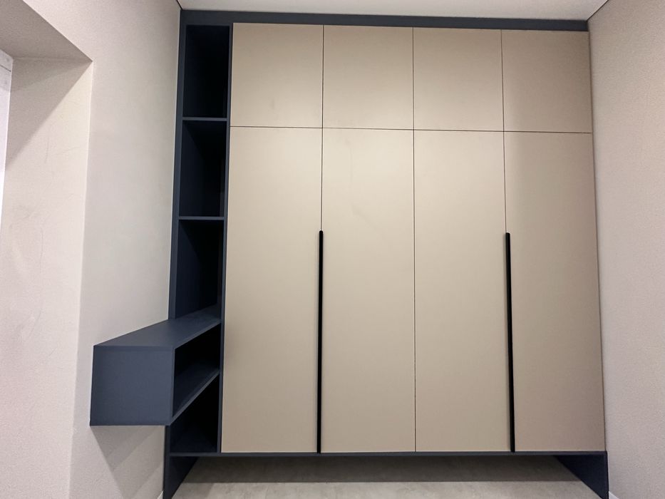 Сучасний ДУПЛЕКС з ремонтом, меблями і технікою в передімісті Києва