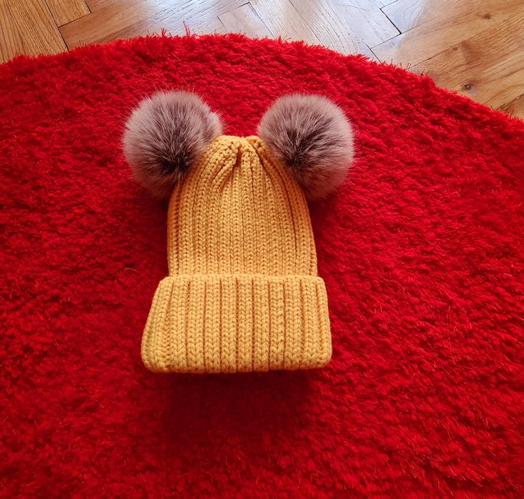 Prześliczna musztardowa czapka damska rozm. Uniwersalny