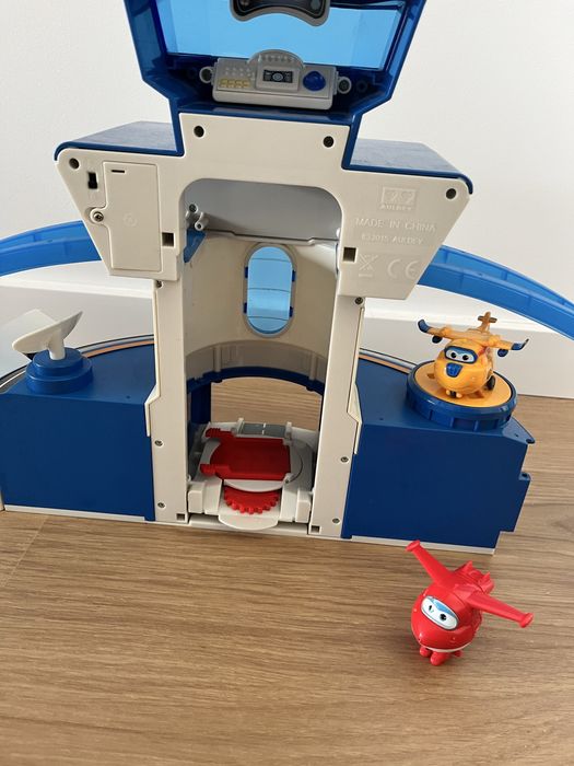 Superwings Aeroporto