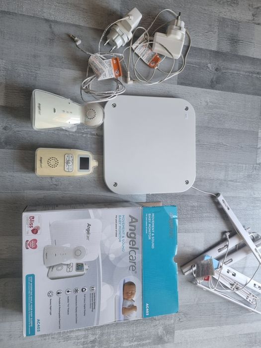 Niania elektroniczna z monitorem oddechu