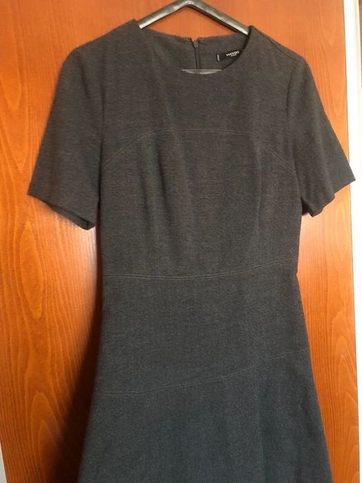 Vestido Cinza Escuro Mango