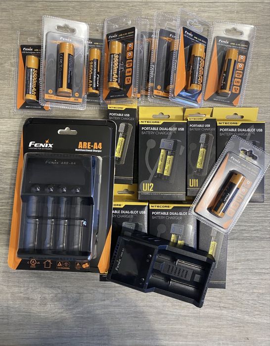 Зарядні пристрої та акумулятори для ліхтарів Fenix, Nitecore