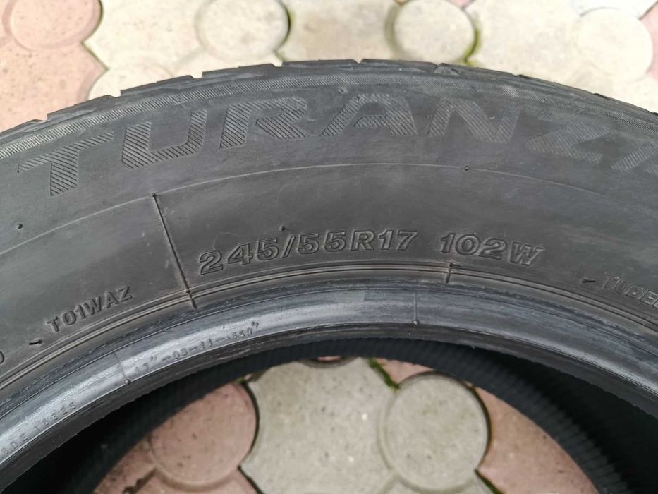 Літні шини Brigestone