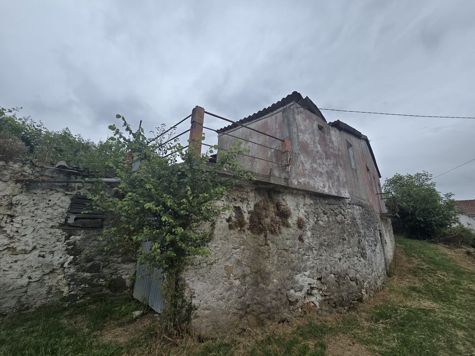 Casa para reconstrução ideal para turismo rural