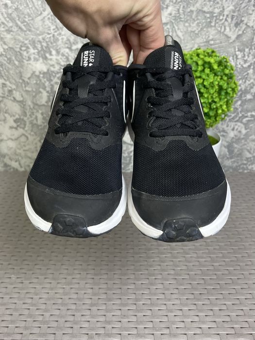 Nike Star Runner кроссовки 37 размер беговые черные