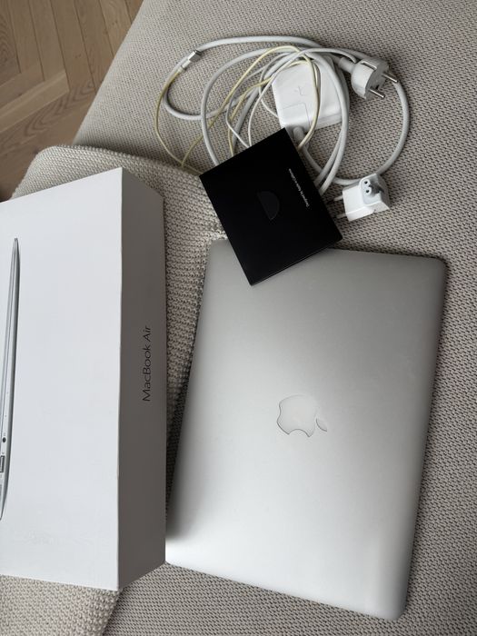 Macbook air 13 apple srebrny