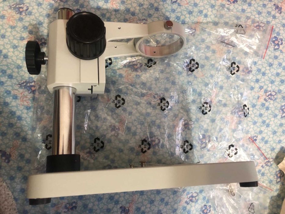 Платформа мікроскопа. + Труба. Нова.