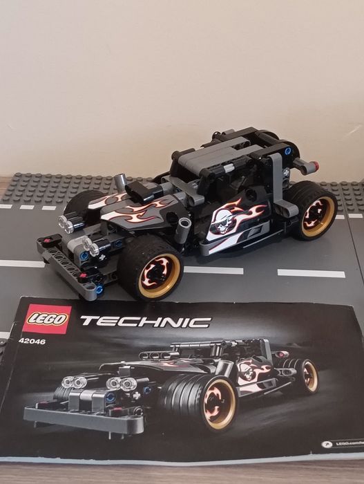 Legos Technic completos e instruções