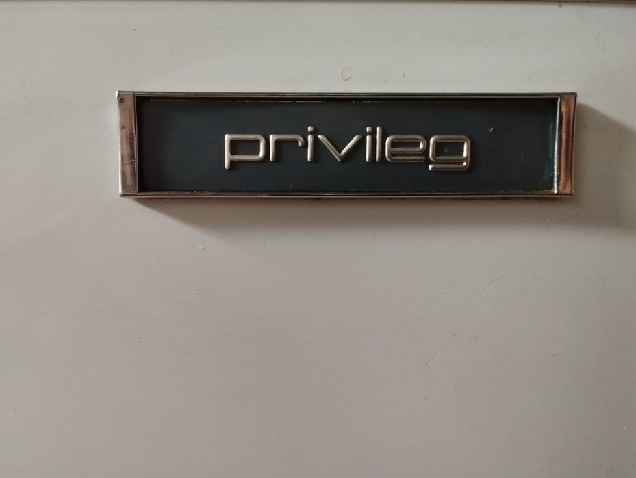 Холодильник Privileg (потребує ремонту)