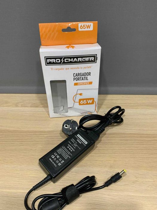 Carregador Universal 19V/3.42A 65W Pro Charger
