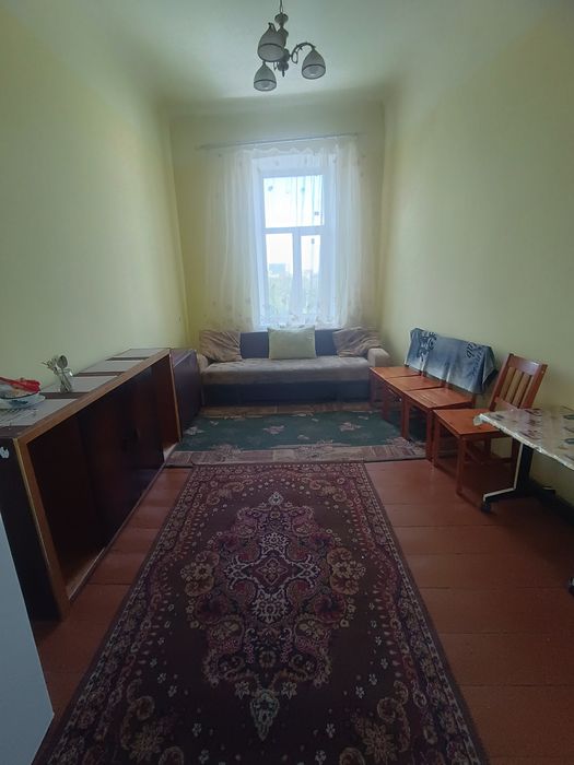 Сдам гостиночку метро Центральный рынок