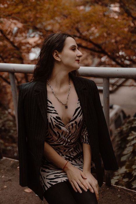 сукня манго з принтом зебри mango