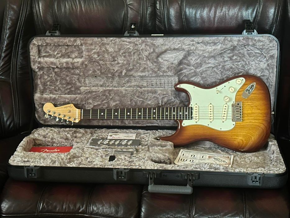 Акція! Fender American Elite Stratocaster Tobacco burst (2015, Ash, mint, 1550$)