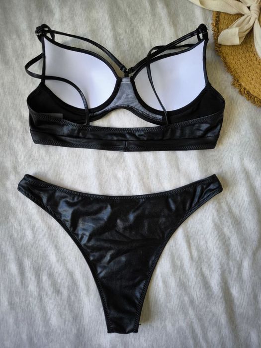 Шикарний жіночий купальник