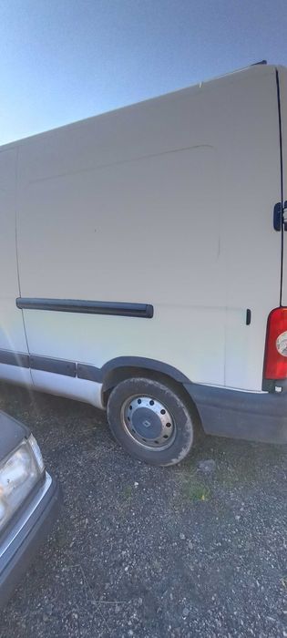 ćwiartka tył tylna błotnik  master movano II l2h2 lak 0389