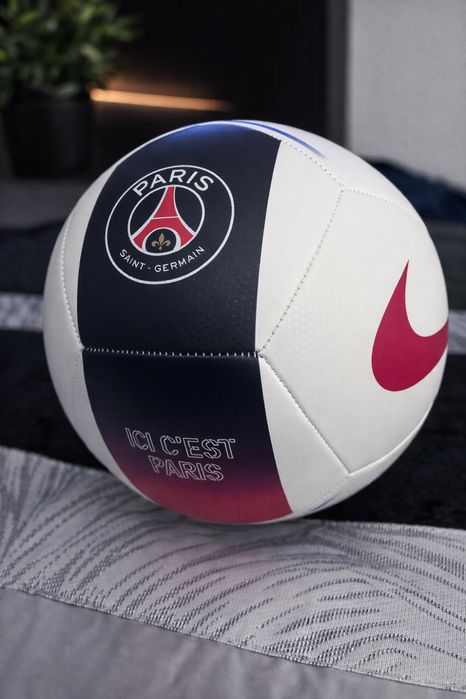 Bola NIKE Pitch PSG (original)