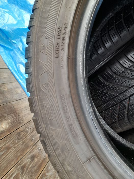 Goodyear Vector 4SEASONS 225/50R17 98V