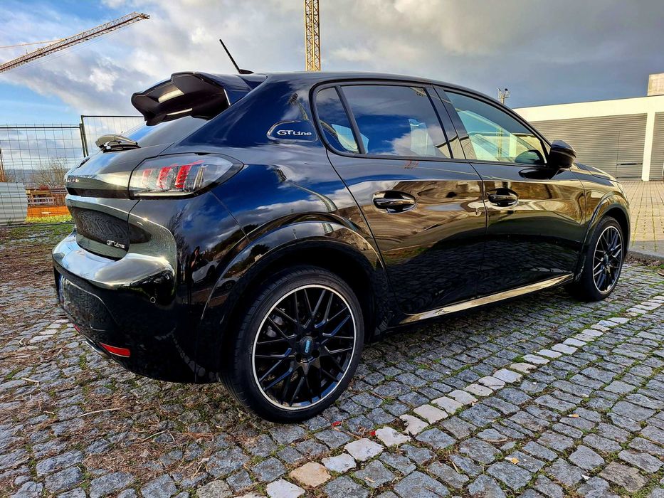 Peugeot 208 GT Line