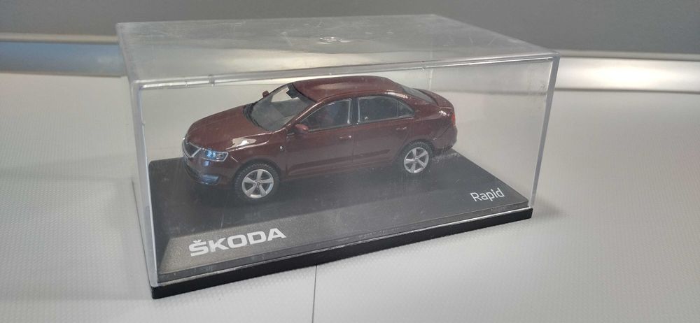 Skoda Rapid 12-19 1:43 Abrex
