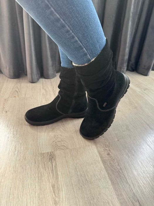 Зимові нові черевики