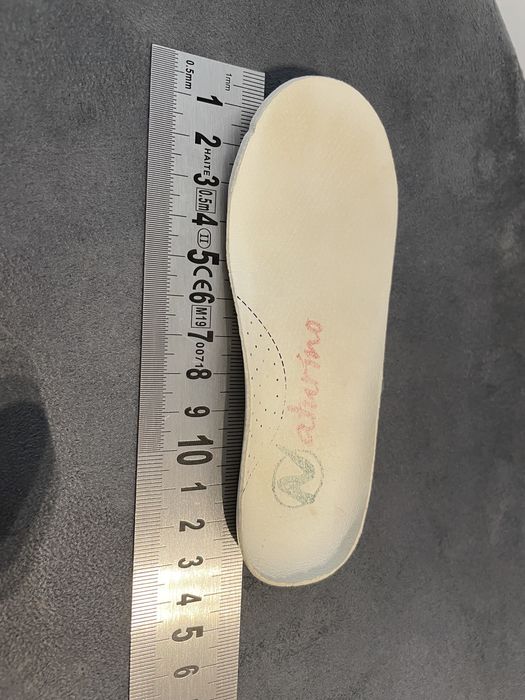 Naturino Sneakersy dla dziewczynki r.21