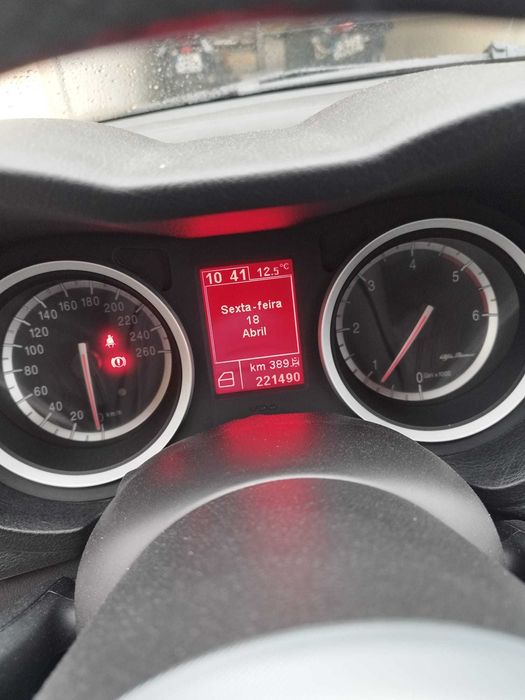 Alfa Romeu 159 JtdM 150 cv Nacional