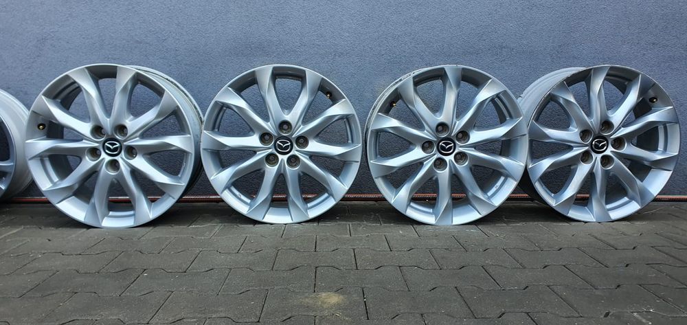 18 5x114,3 Mazda oryginalne