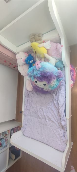 Cama criança extensível com colchão.