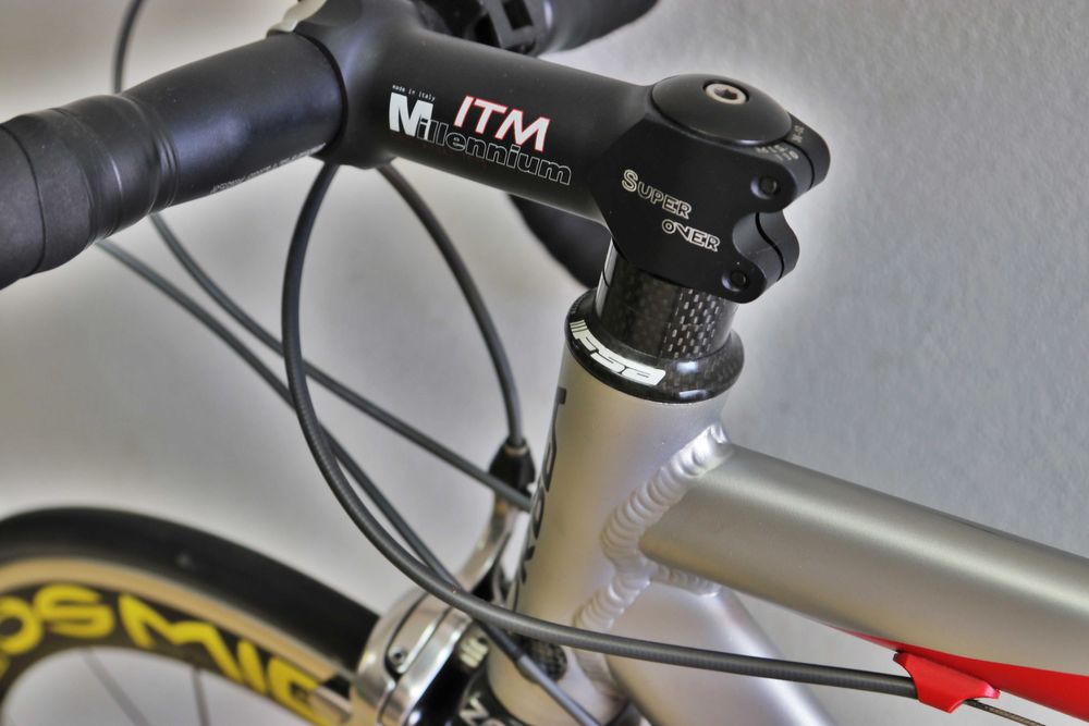 Bicicleta Profissional da Antiga Equipa MAIA MILANEZA