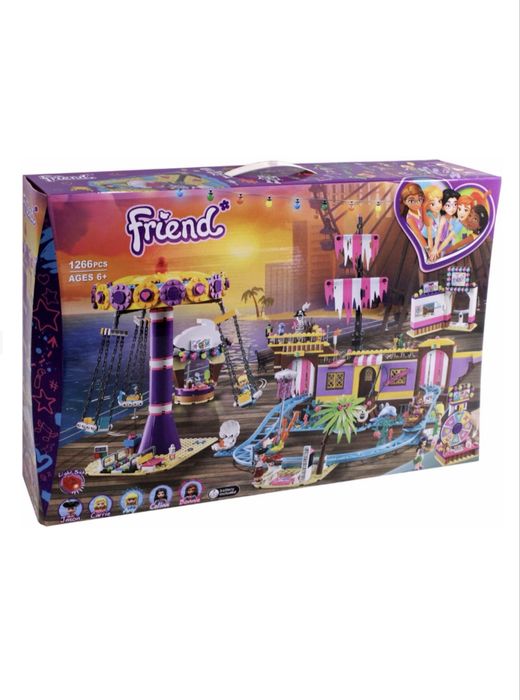 Конструктор Friends «Прибрежний парк розваг»,1266 деталей