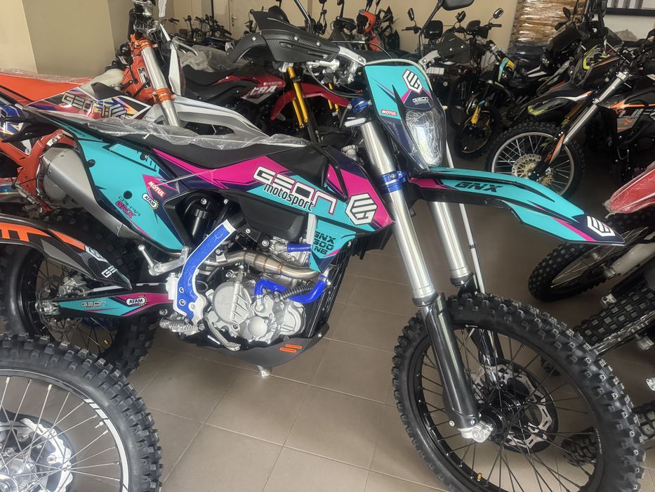 Новинка 2025 Geon Dakar GNX Gns 300 nb Ybs