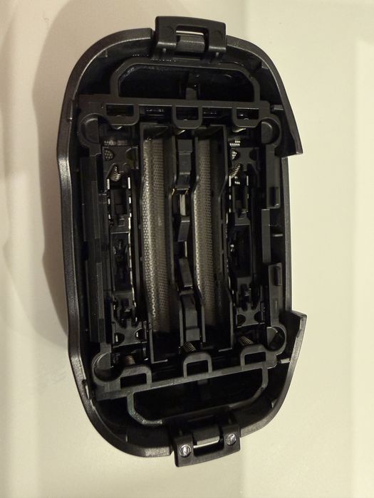 Komplet Golarka męska trymer Panasonic series 900, stacja czyszczaca.